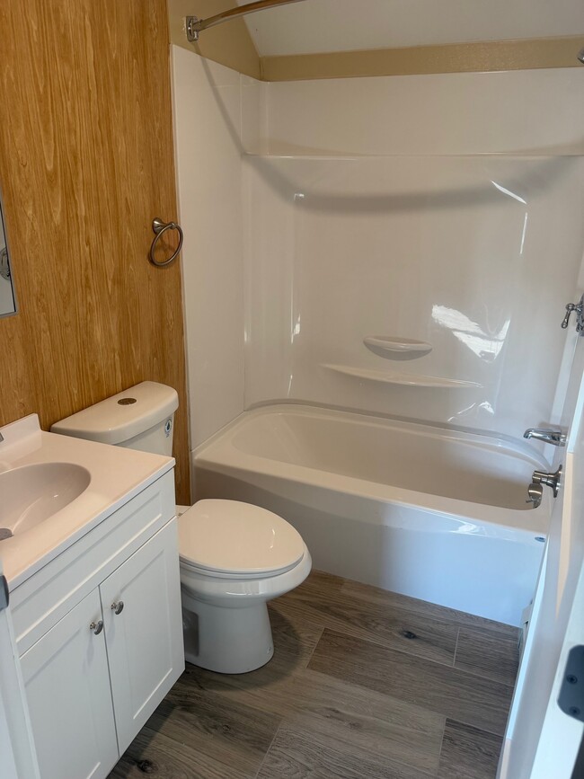 Photo - 383 Sayles St Unit 3