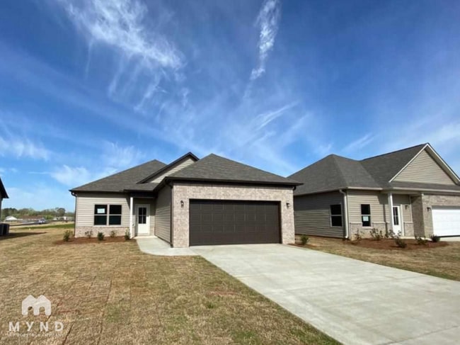 Building Photo - 15674 Capstone Blvd