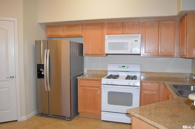 Photo - 17000 Wedge Pkwy Unit 1411