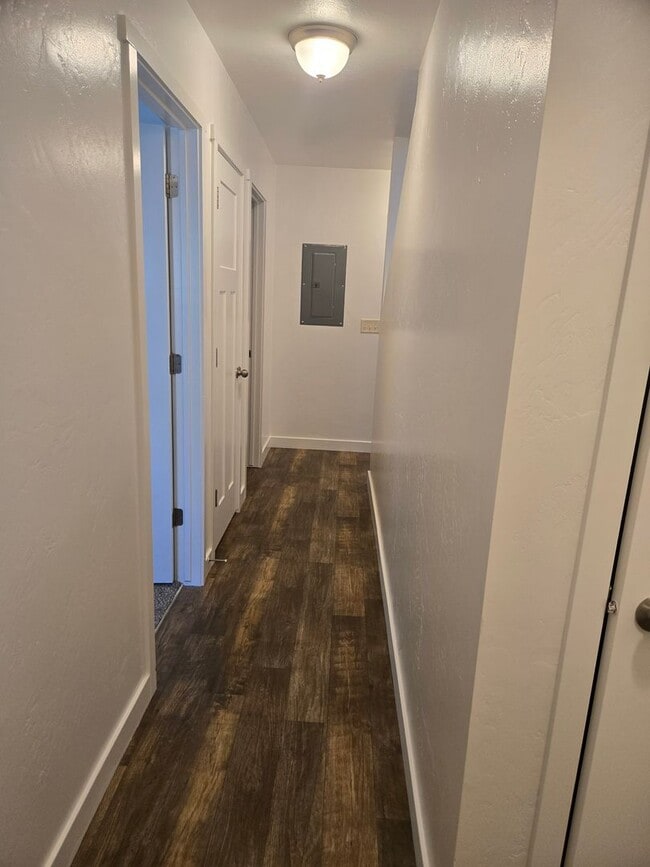 Photo - 3 Bed 2.5 Bath Town Home in Vineyard for Rent