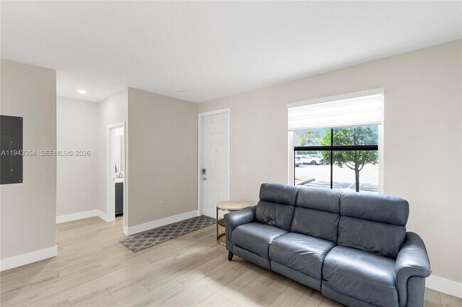 Photo - 10653 W 32nd Ln