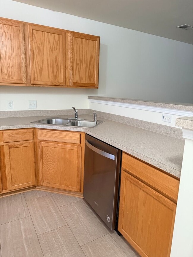 Photo - Welcome To the Townes Of Buckwalter