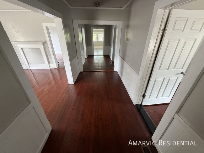 Photo - 703 Cokey Rd