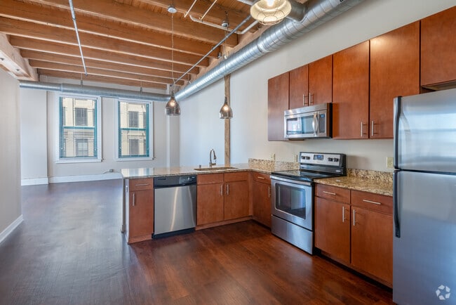 Photo - Chicago Street Lofts