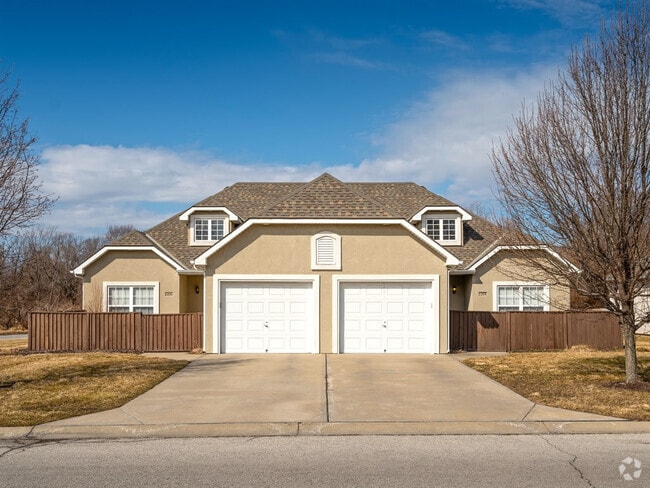 Building Photo - Peregrine Valley Duplexes Rental
