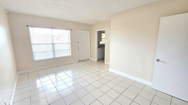 Photo - 3530 NW 43rd Ave Unit 106