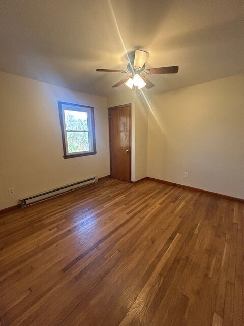 Photo - "Charming 3-Bed Retreat on Kendrick Ford Road - Cozy 814 Sq Ft in Front Royal!"