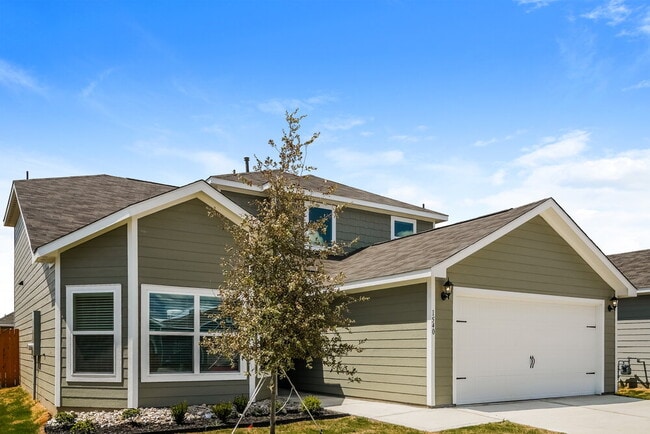 Photo - 1540 Harvester Dr