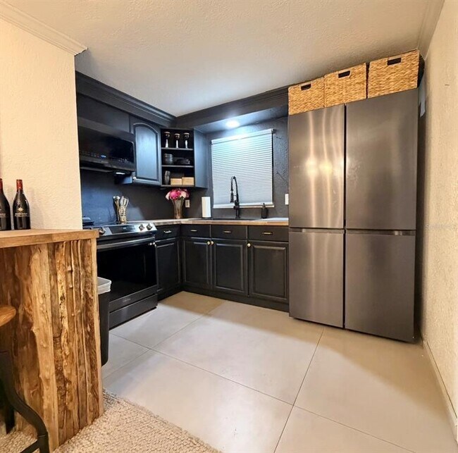 Photo - 7060 52nd St N