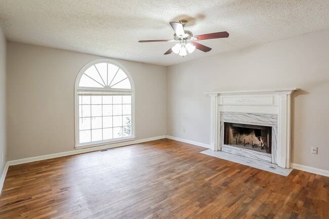 Photo - 550 Austin Bridge Rd