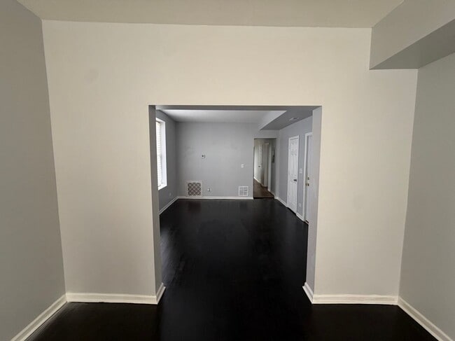 Photo - 1537 S St Louis Ave Unit 3F