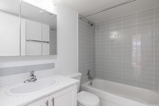 Photo - Dogwood Unit 00501