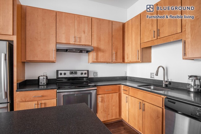 Photo - 80 Fawcett St Unit SI FL2-ID935