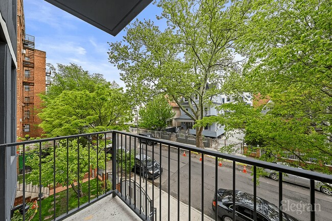 Photo - 458 E 25th St Unidad APT 201