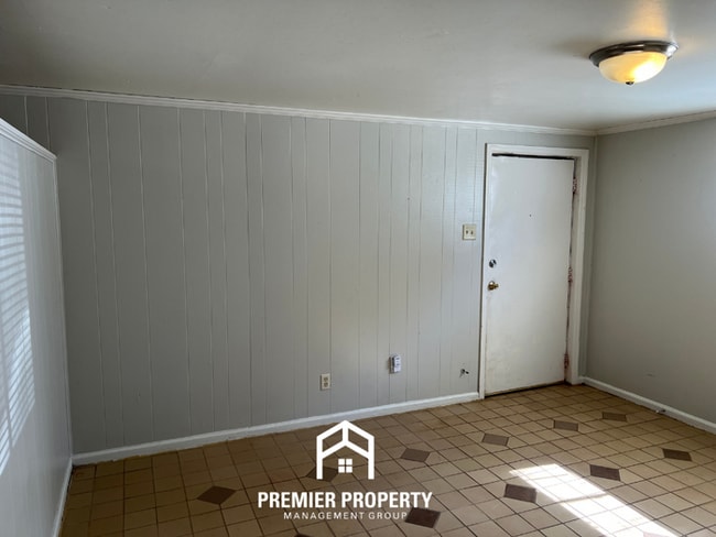 Photo - Cozy 1BR Apartment Near Downtown Huntsville w/ Bright Windows & Yard Access