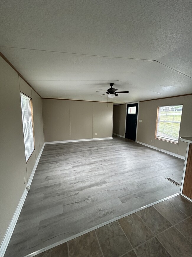 Photo - 114 Zackary St