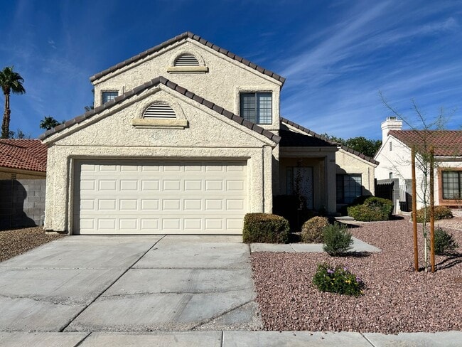 Building Photo - 3209 Ventana Hills Dr