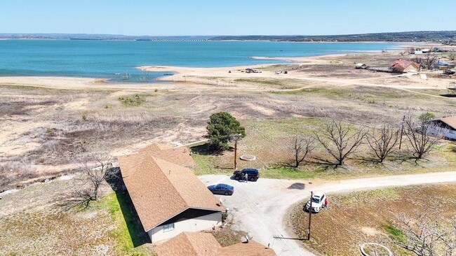Photo - 126 Lake Breeze Dr