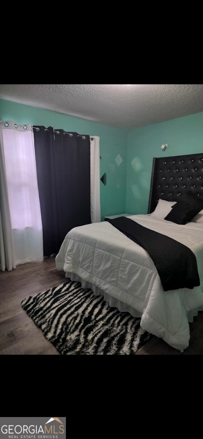 Photo - 7567 Sugarcreek Dr