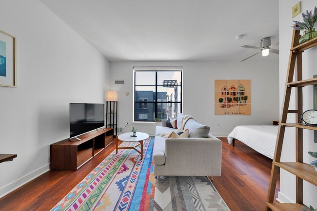 Building Photo - 355 Berry St Unit SI FL5-ID1520962P