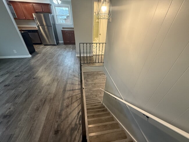 Photo - 2bed/2bath with Bonus room and garage! 2600B Dixon Drive, Nashville! Unit B