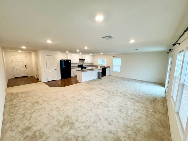 Photo - Beautiful 3 bedroom plus bonus room Home