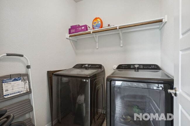 Photo - 209 Lake Placid Run