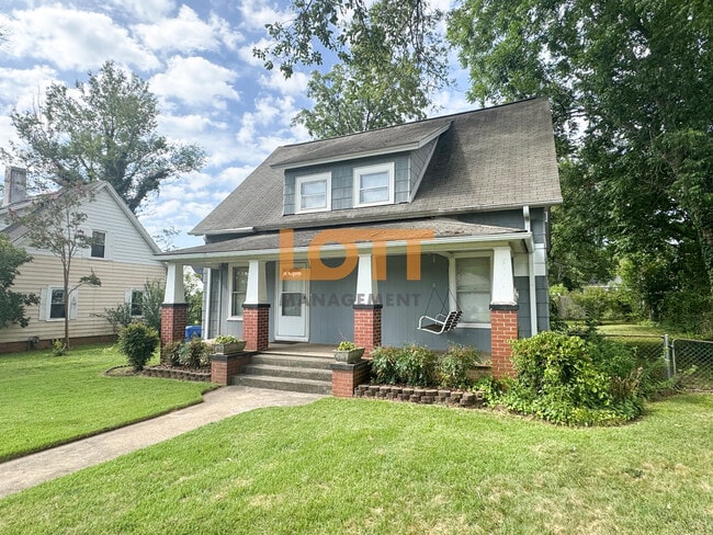 Photo - 105 Arrington Ave