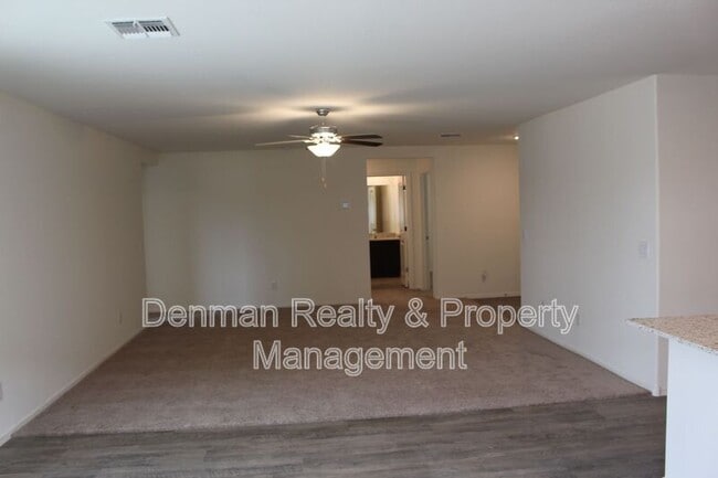 Photo - 1552 E Inouye Dr