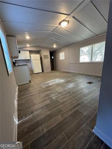 Photo - 114 Skyland Dr E