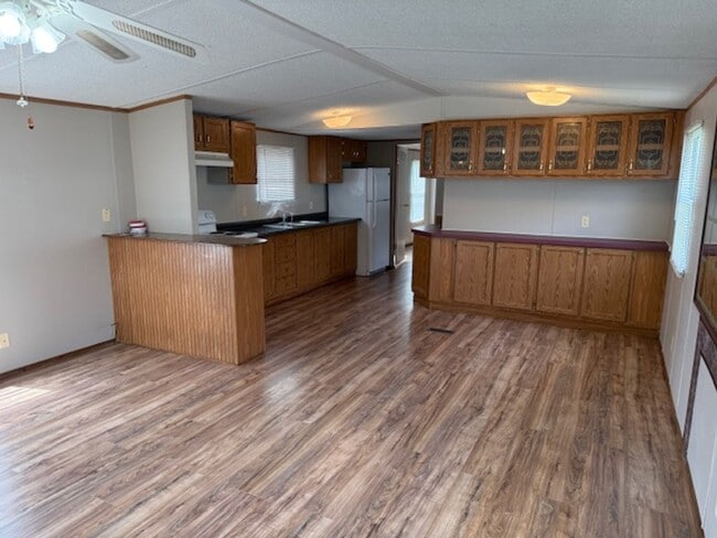 Photo - Greenback 37742 - 3 bed 2 bath mobile home - Lease-to-Own Option - call Troy Adams 865-233-6949
