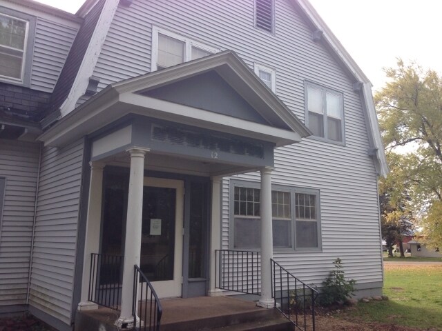 Photo - Washburn Apartments