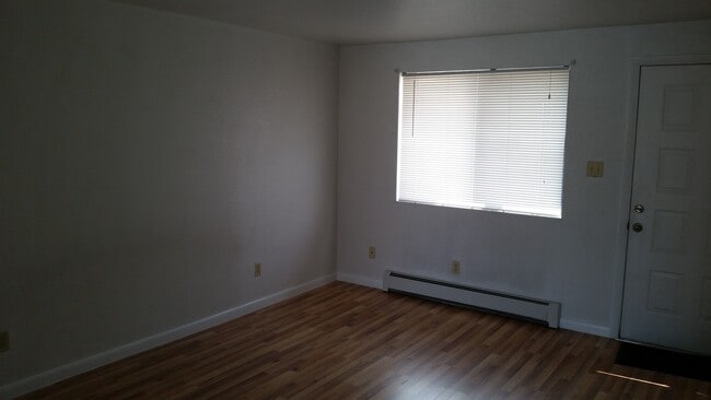 Photo - 111 Division Blvd