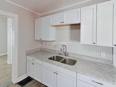 Photo - 526 Tauromee Ave