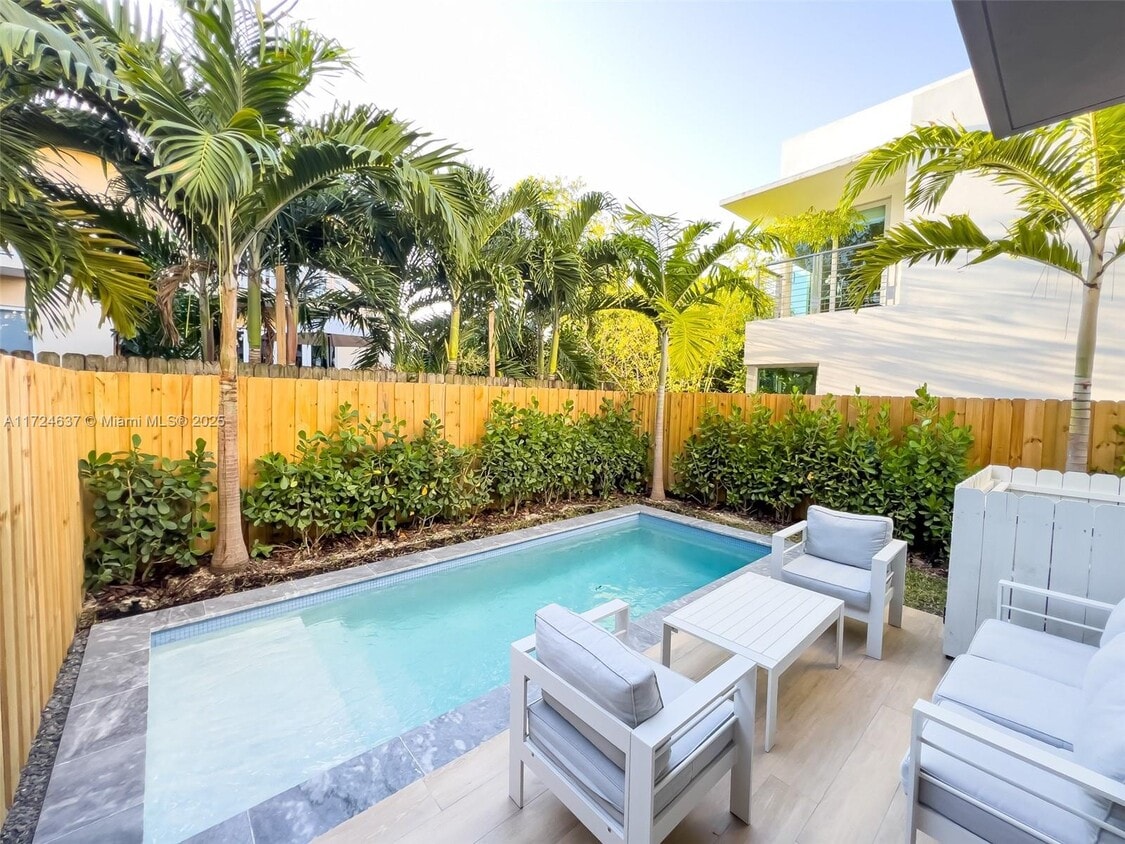 Photo - 3108 Elizabeth St (Miami, FL)