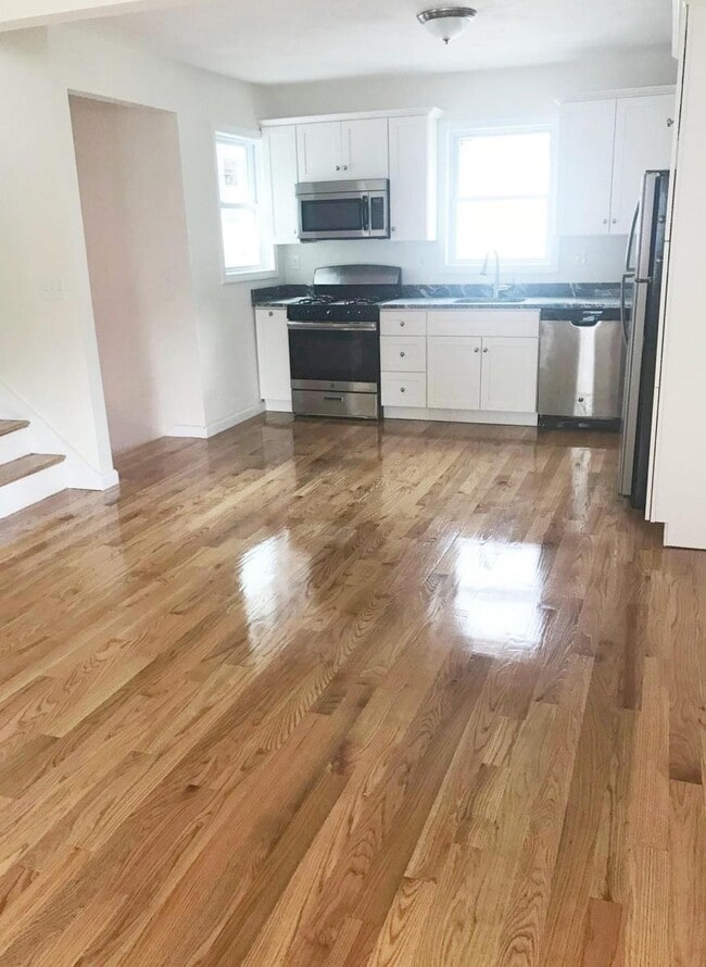 Photo - 978 Hyde Park Ave Unit 2