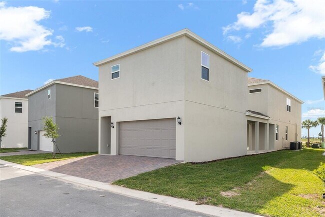 Photo - 5023 Lake Hamlin Trail