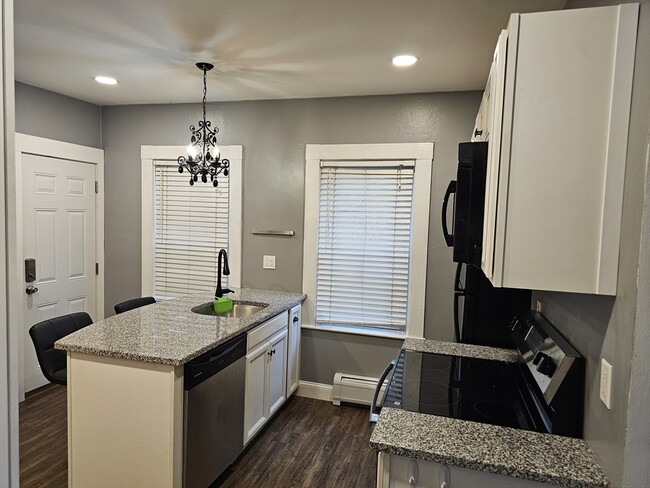 7 Taylor St Unit 1