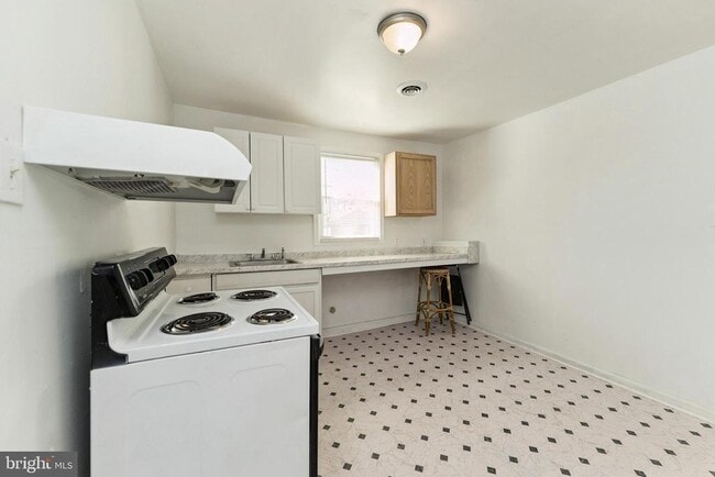 Photo - 6510 Joplin St