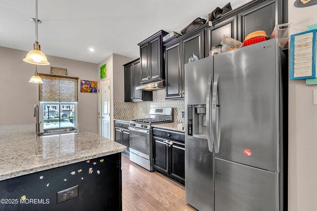 Photo - 605 Bayside Ct