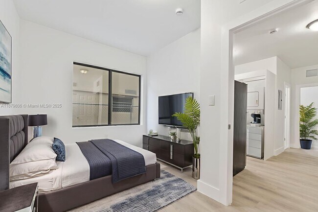 Photo - 858 NW 3rd St Unit 1-12