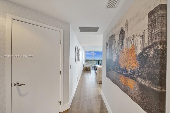 Photo - 16385 Biscayne Blvd Unidad 3107