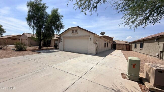 43845 W Arizona Ave