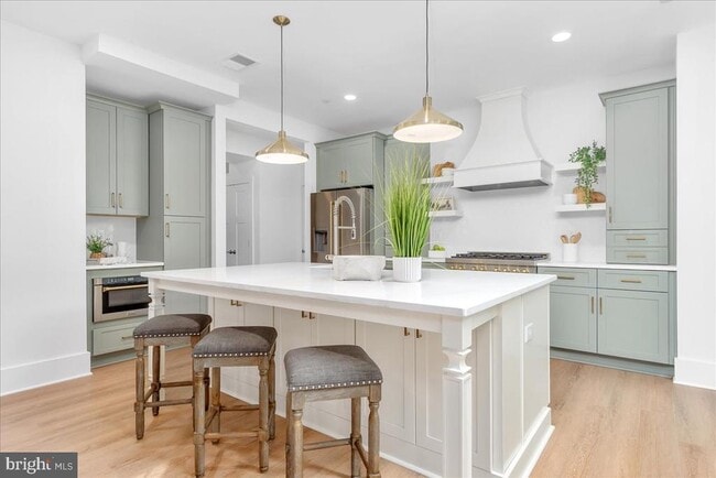 Photo - 807 Radcliff Ave