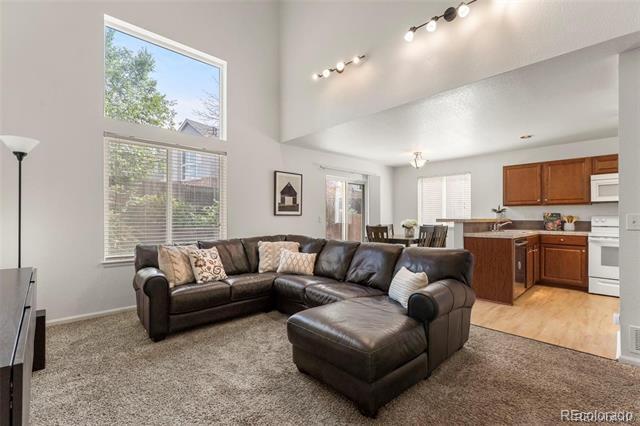 Photo - 500 W 114th Pl