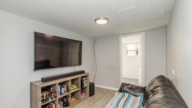 Photo - 5141 S Carpenter St