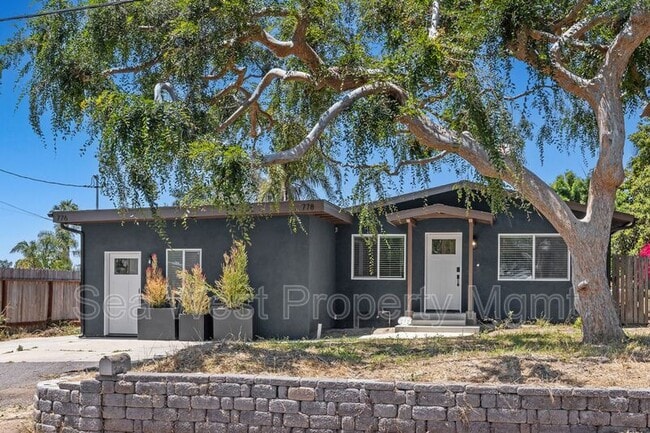 Building Photo - 778 Del Riego Ave