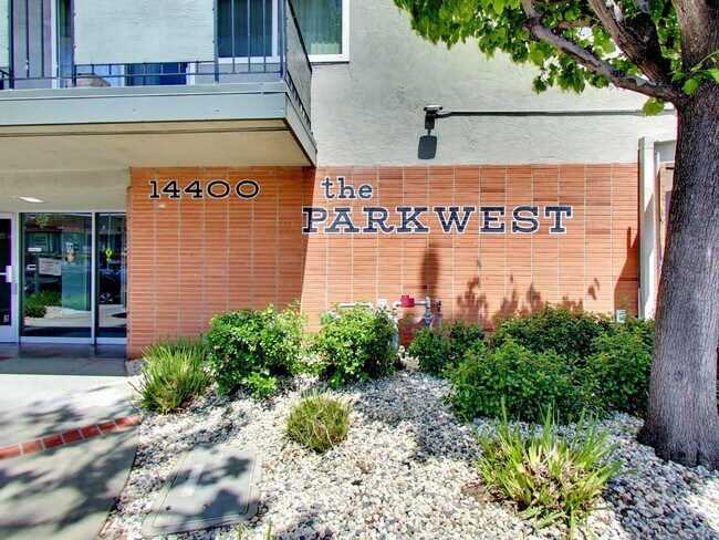 Photo - PARKWEST APARTMENTS