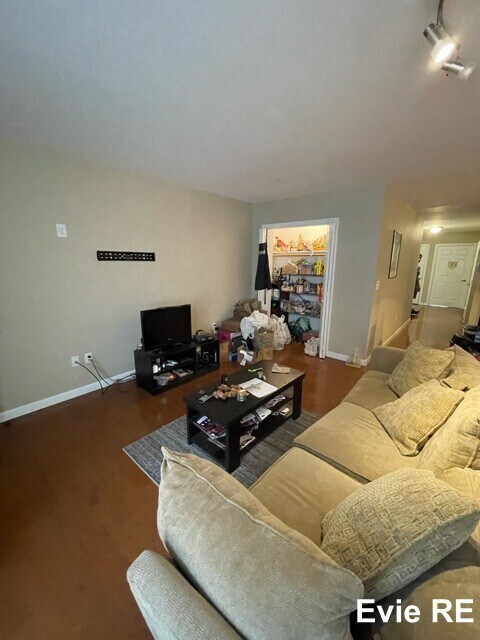 Photo - 51 Chelsea St Unit 2