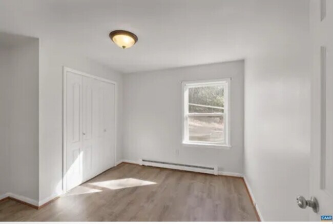 Photo - 106 Commonwealth Cir Unit A